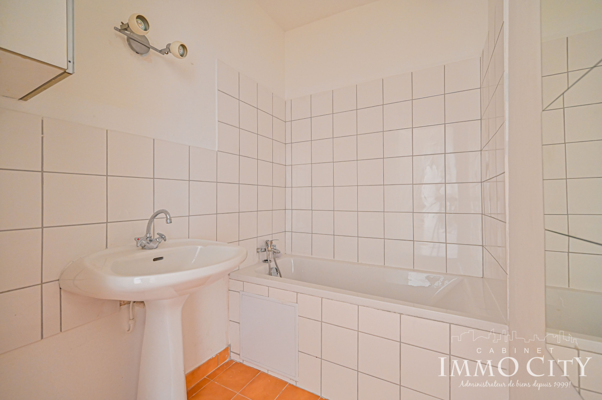 Location Appartement  1 pièce (studio) - 29m² 94600 Choisy-le-roi