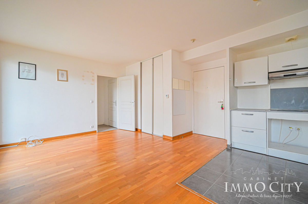 Vente Appartement  2 pièces - 38m² 94290 Villeneuve-le-roi