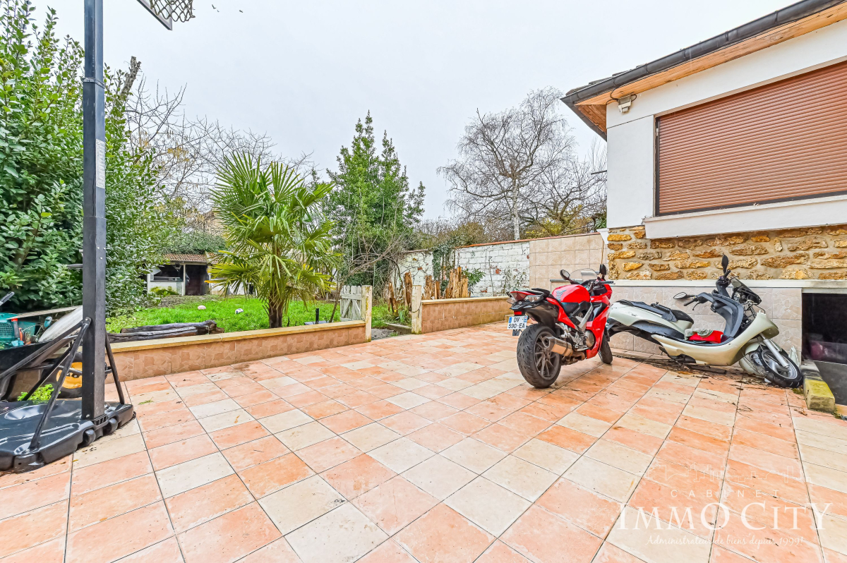 Vente Maison  5 pièces - 100m² 94600 Choisy-le-roi
