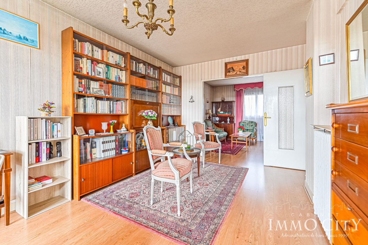 Vente Appartement  5 pièces - 77m² 94320 Thiais
