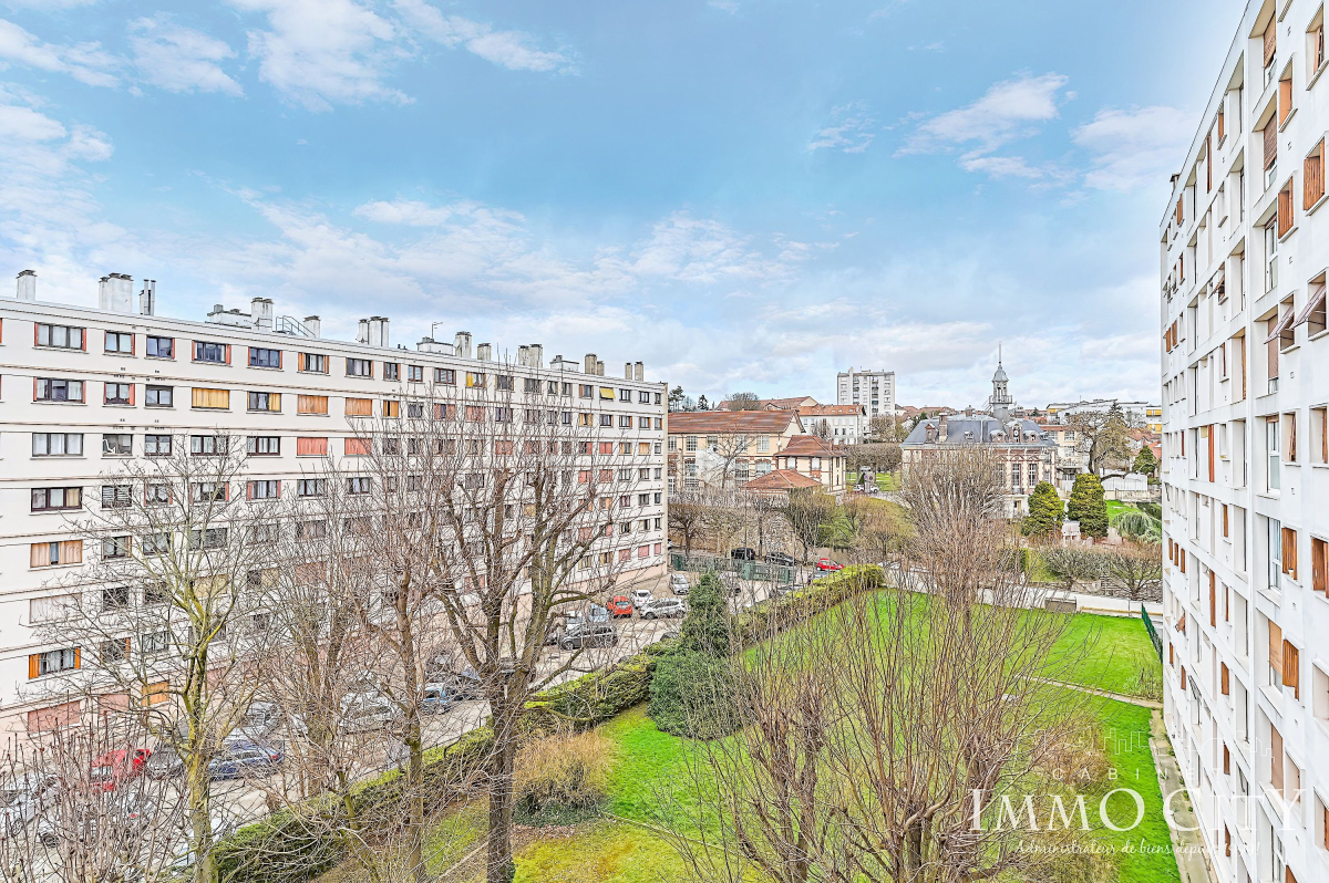 Vente Appartement  5 pièces - 77m² 94320 Thiais