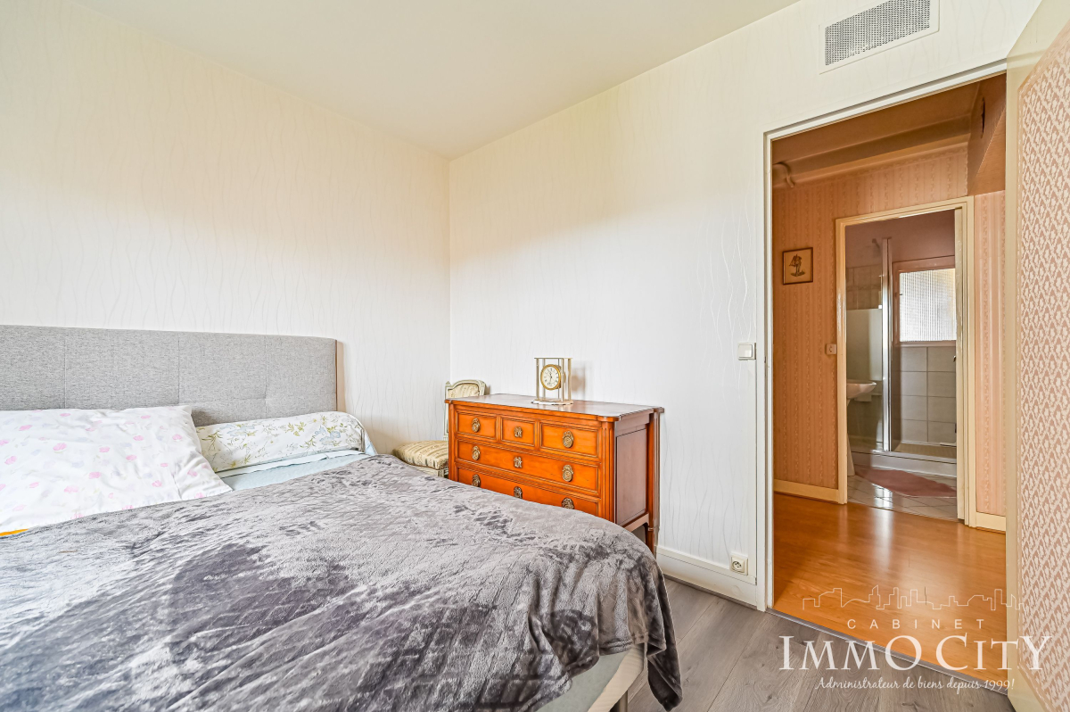 Vente Appartement  5 pièces - 77m² 94320 Thiais