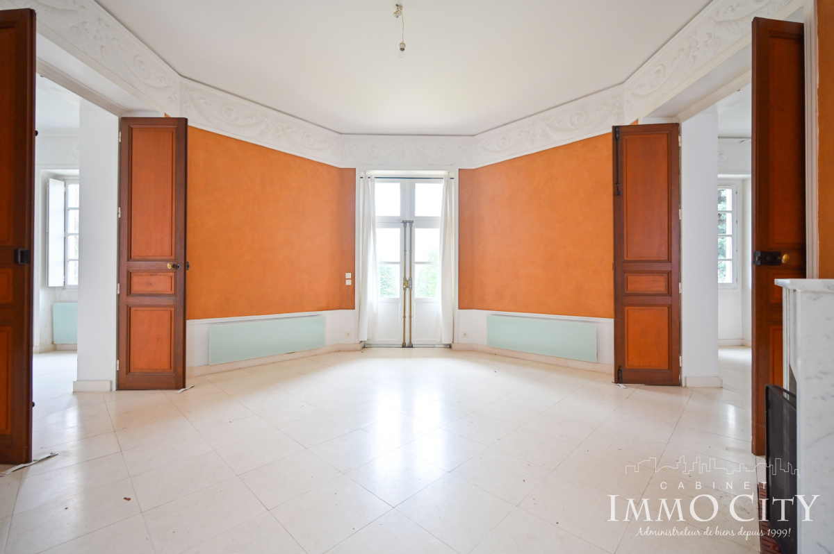 Vente Maison  6 pièces - 155m² 94320 Thiais