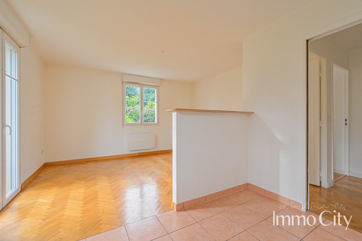 Vente Appartement  2 pièces - 48m² 94320 Thiais