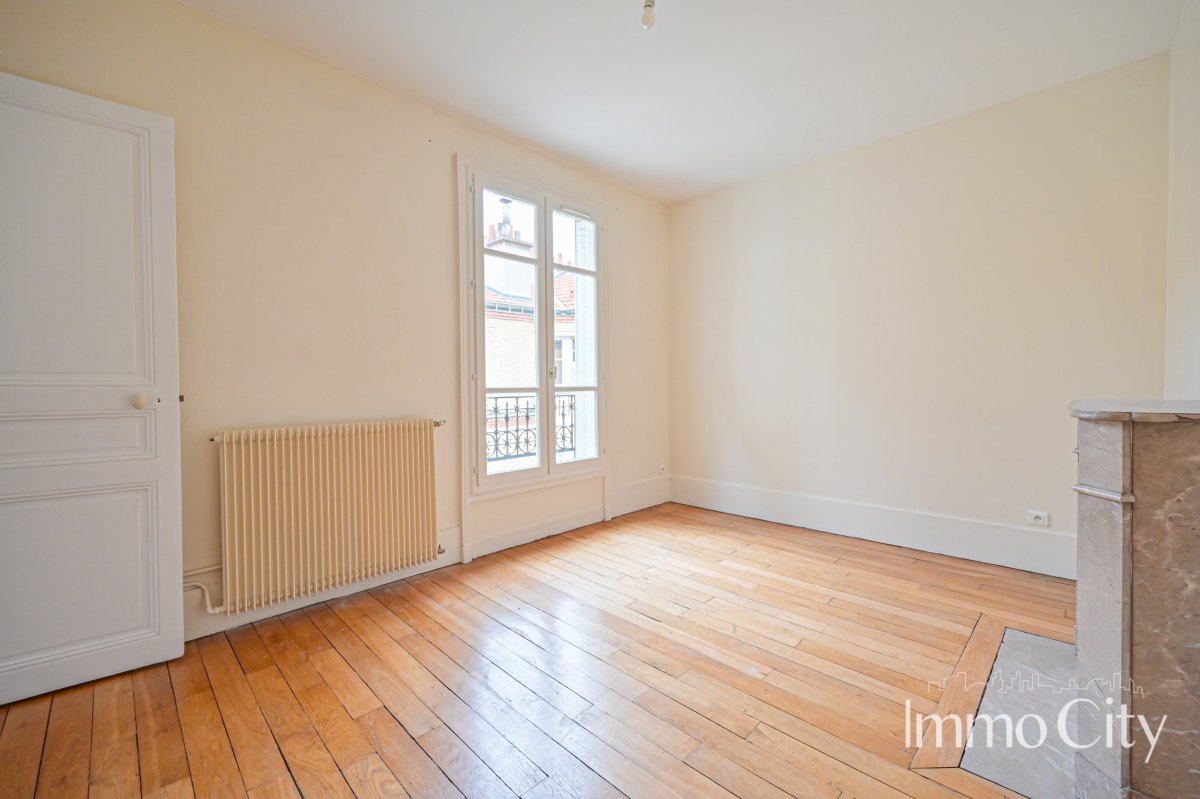 Location Appartement  3 pièces - 65m² 75013 Paris