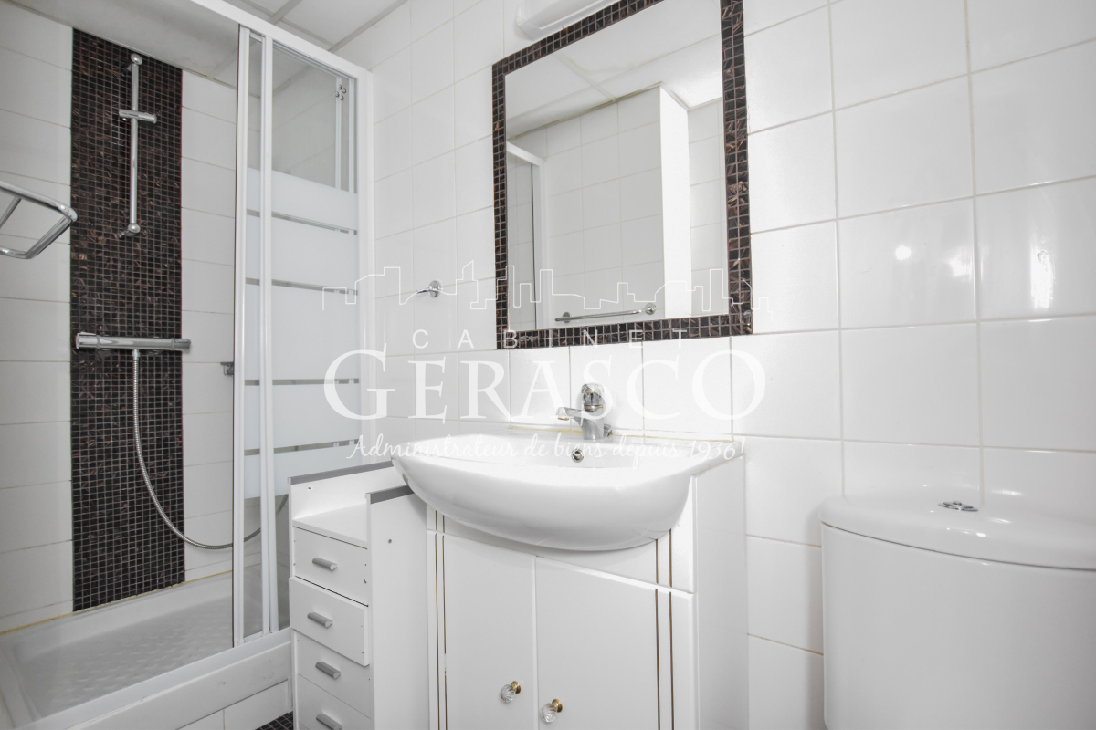 Location Appartement  1 pièce (studio) - 16.05m² 92200 Neuilly-sur-seine