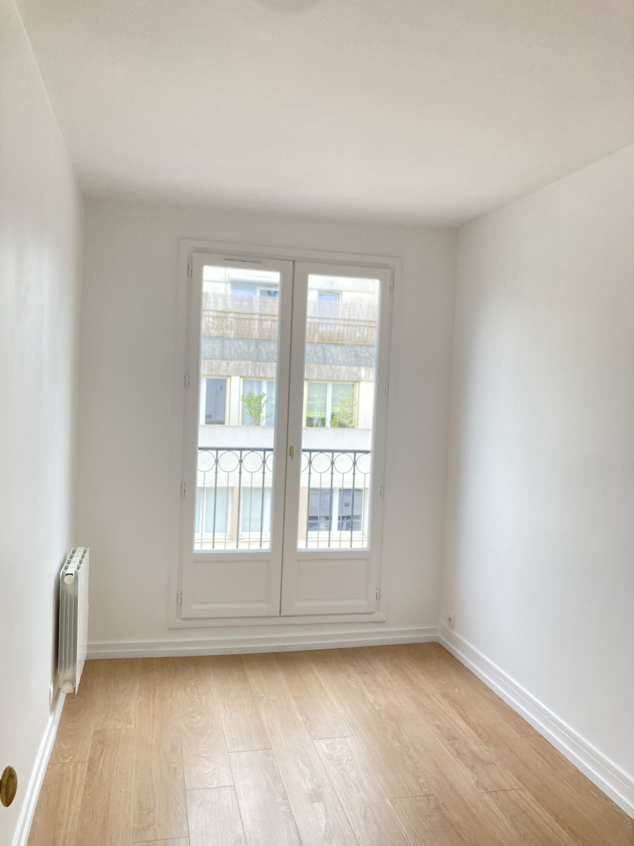 Location Appartement  3 pièces - 58.25m² 75015 Paris
