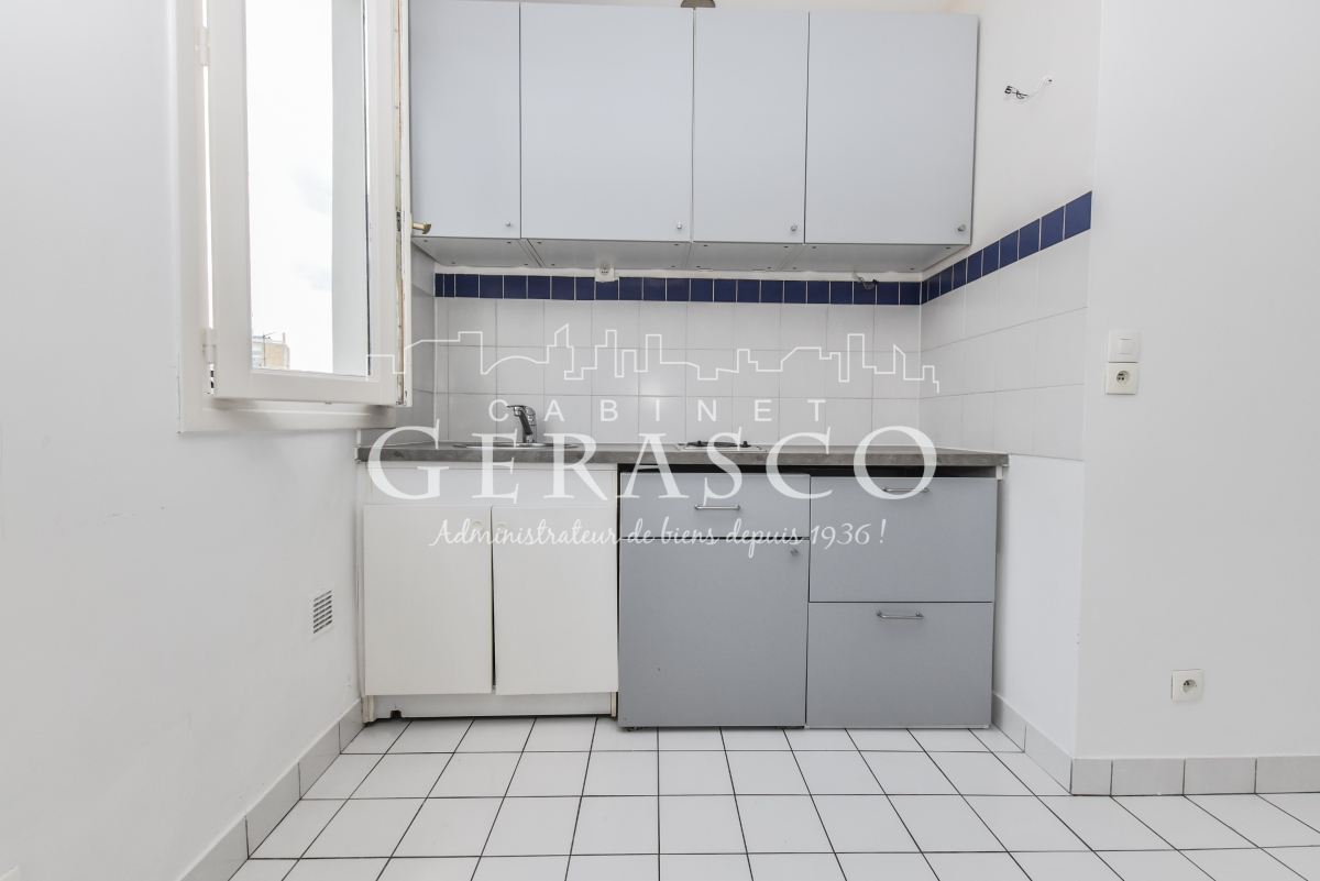 Location Appartement  3 pièces - 58.25m² 75015 Paris