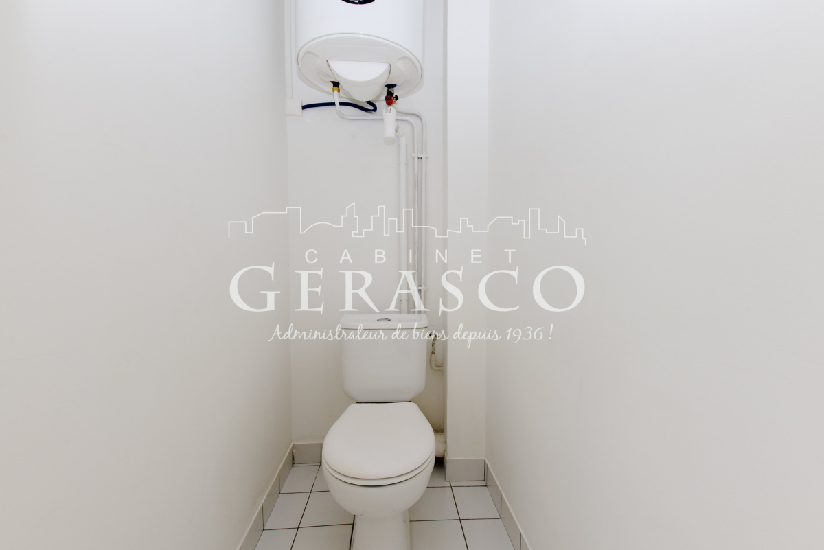 Location Appartement  3 pièces - 58.25m² 75015 Paris
