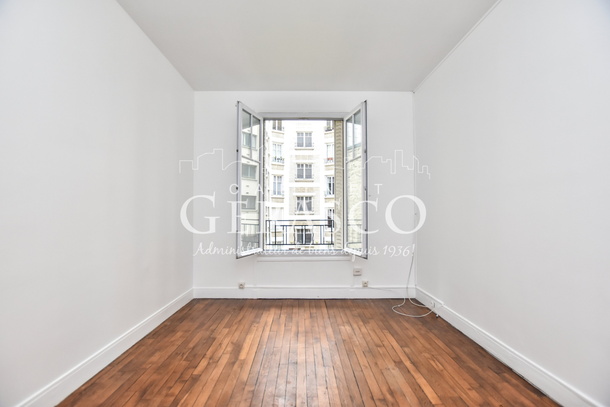 Location Appartement  2 pièces - 38.17m² 75015 Paris