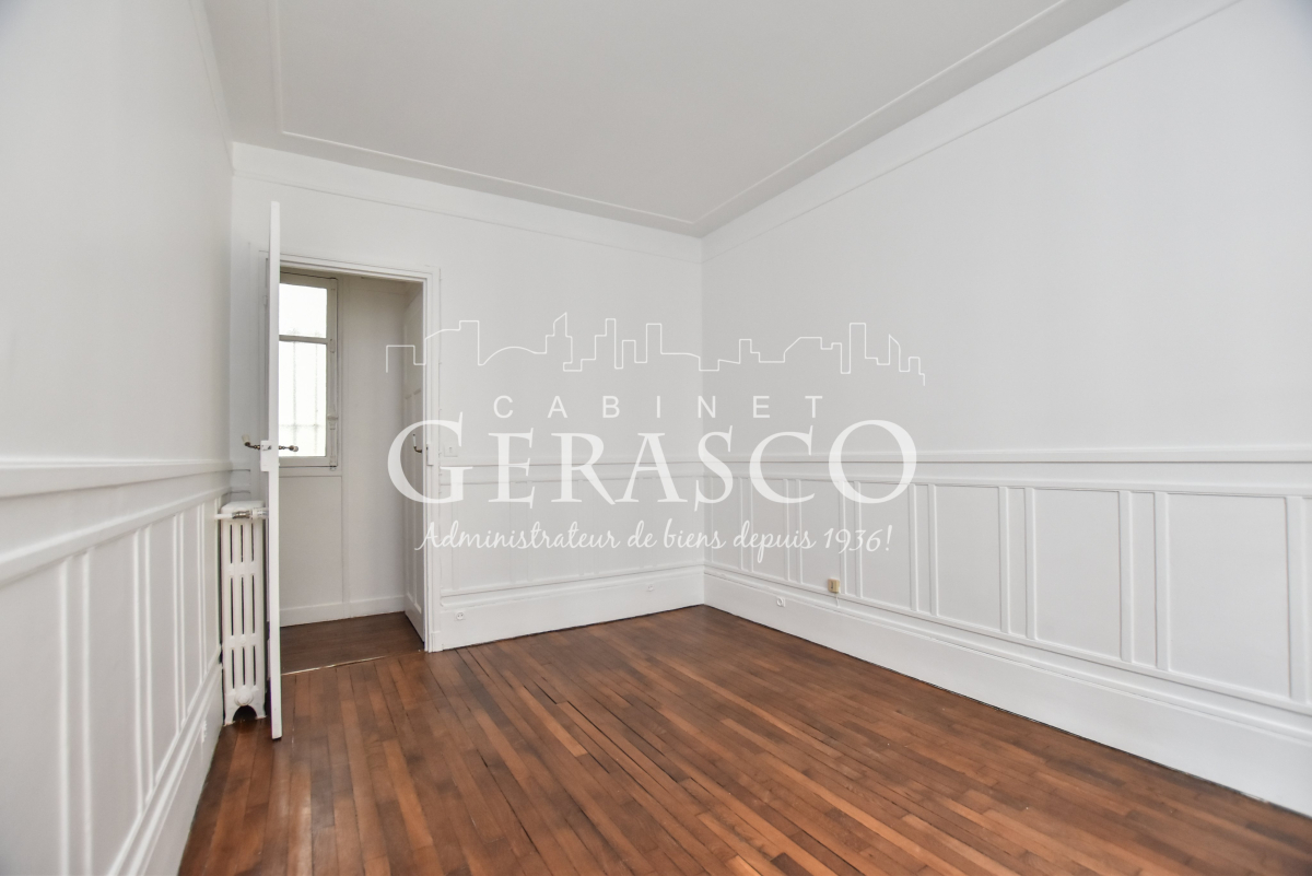 Location Appartement  2 pièces - 38.17m² 75015 Paris