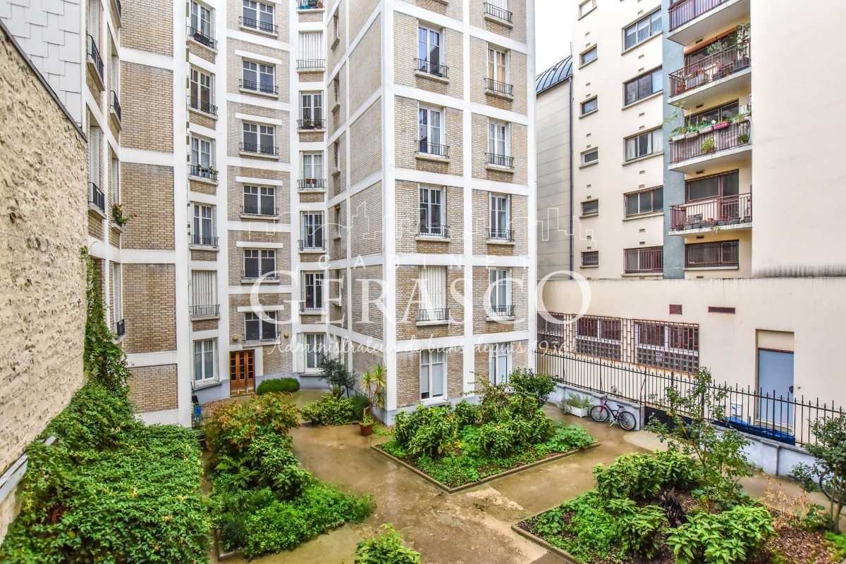 Location Appartement  2 pièces - 38.17m² 75015 Paris