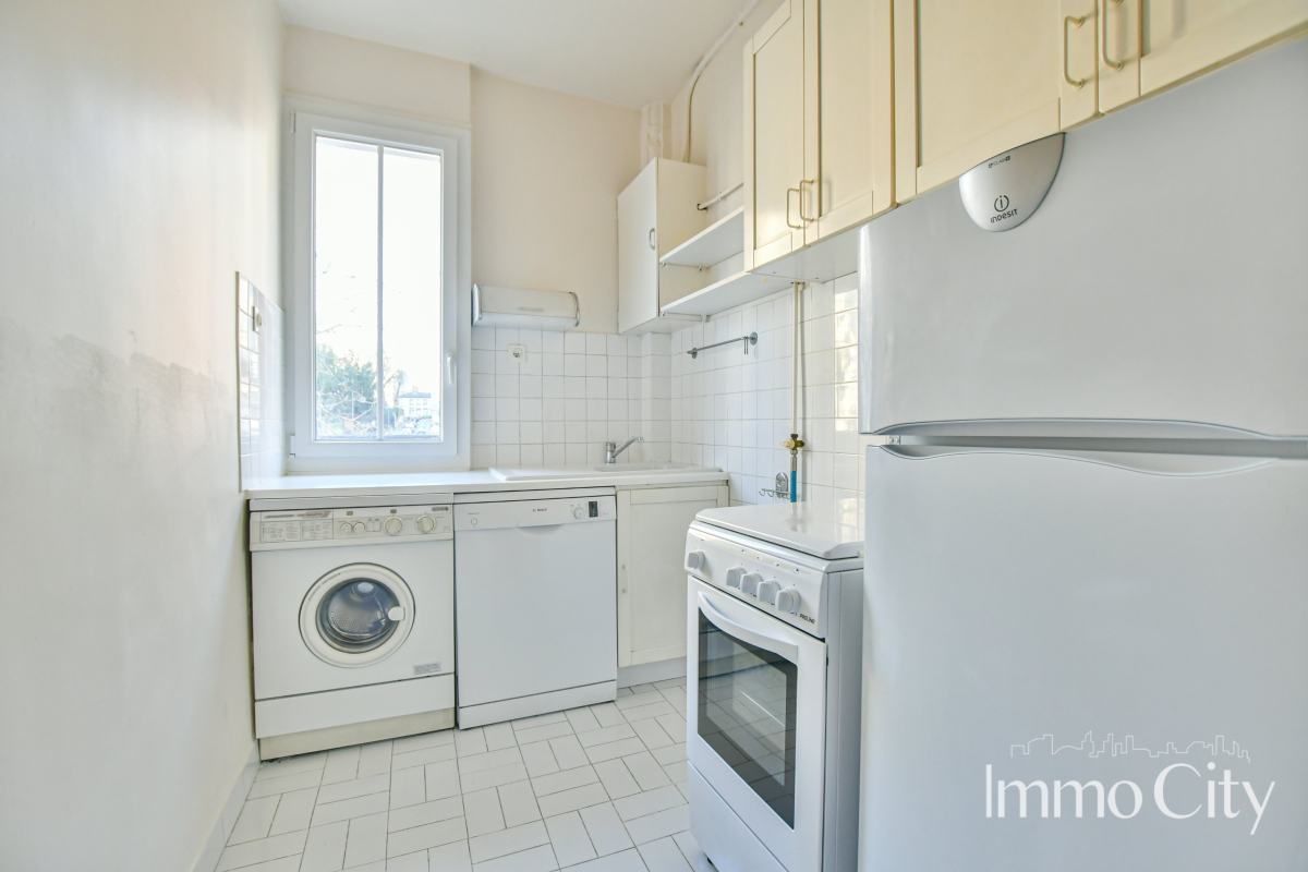 Location Appartement  1 pièce (studio) - 28.13m² 75015 Paris