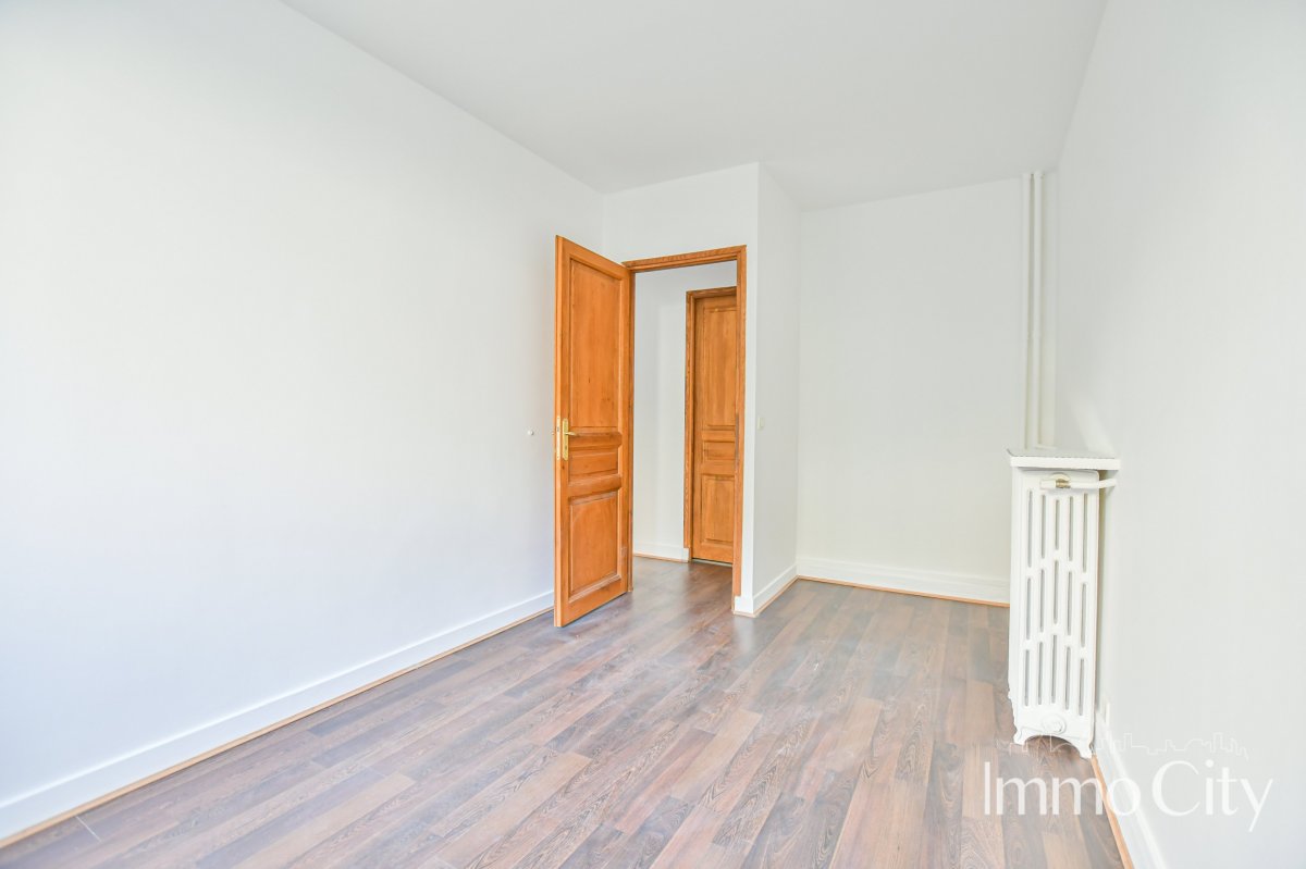 Location Appartement  2 pièces - 34.15m² 75016 Paris