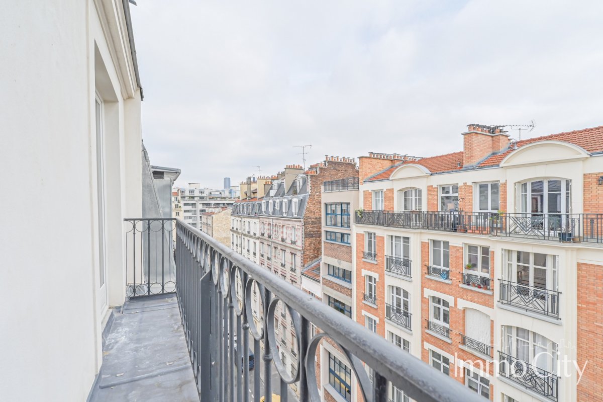Location Appartement  3 pièces - 65.45m² 75015 Paris