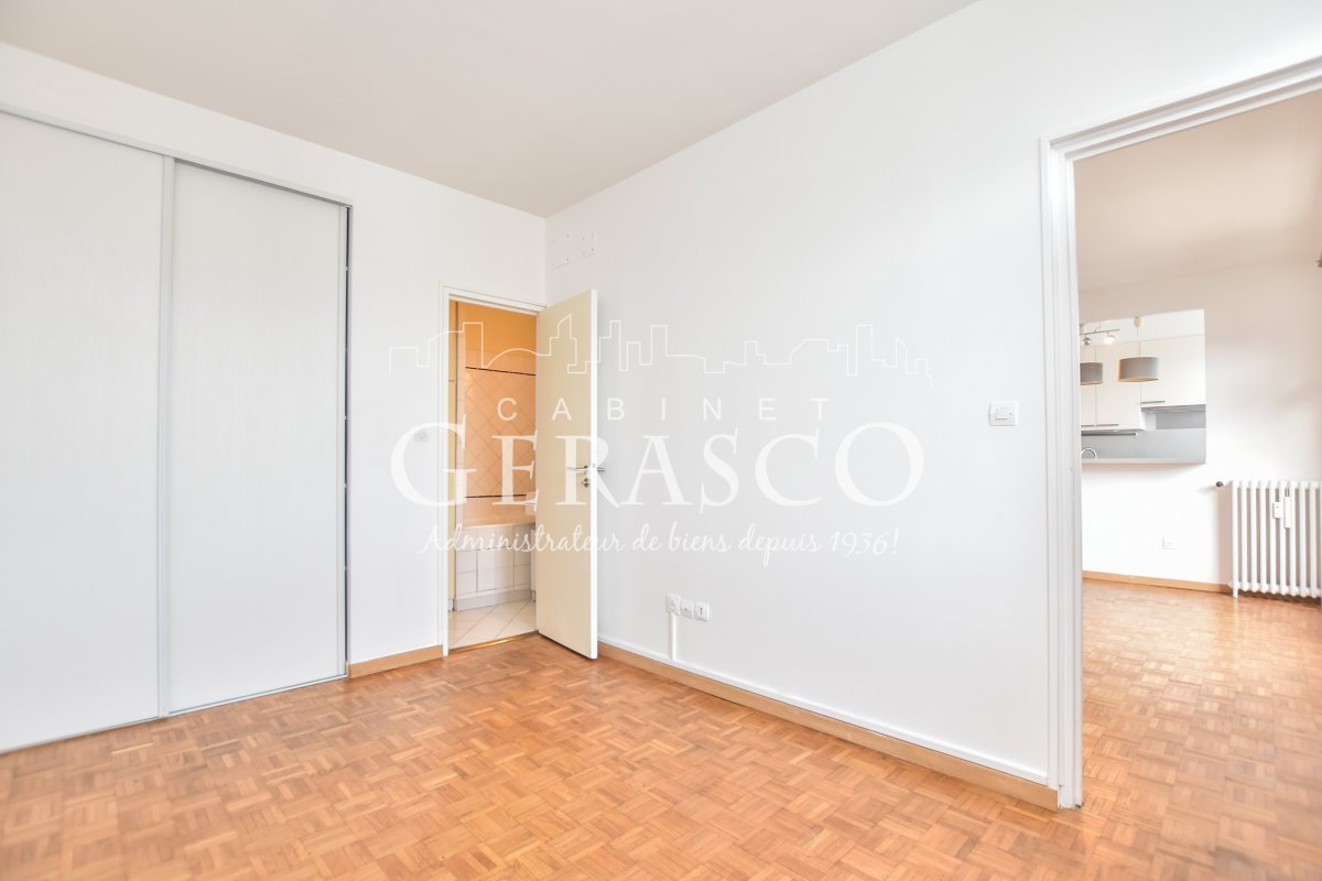 Vente Appartement  2 pièces - 40.35m² 92200 Neuilly-sur-seine