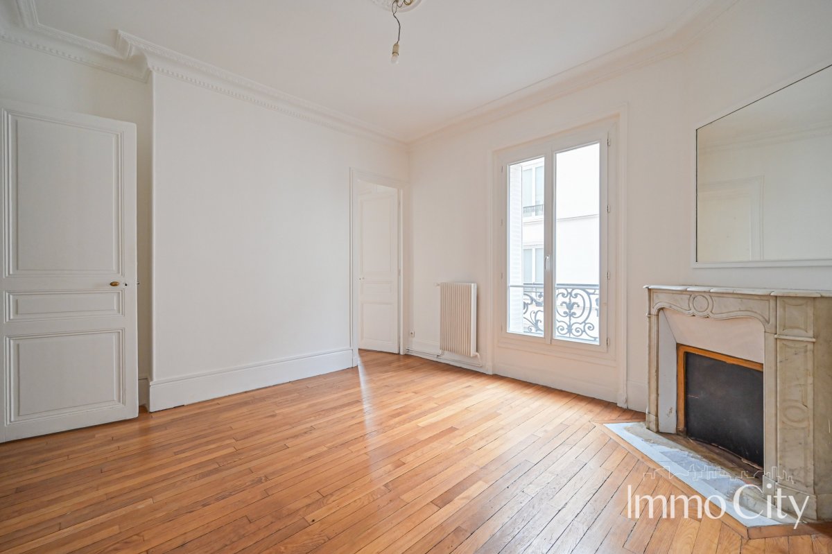 Vente Appartement  3 pièces - 72m² 75017 Paris