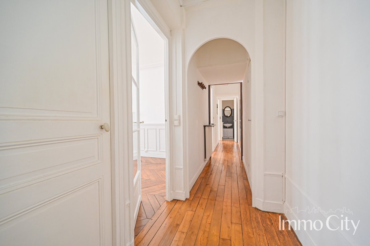 Location Appartement  3 pièces - 55.14m² 75015 Paris