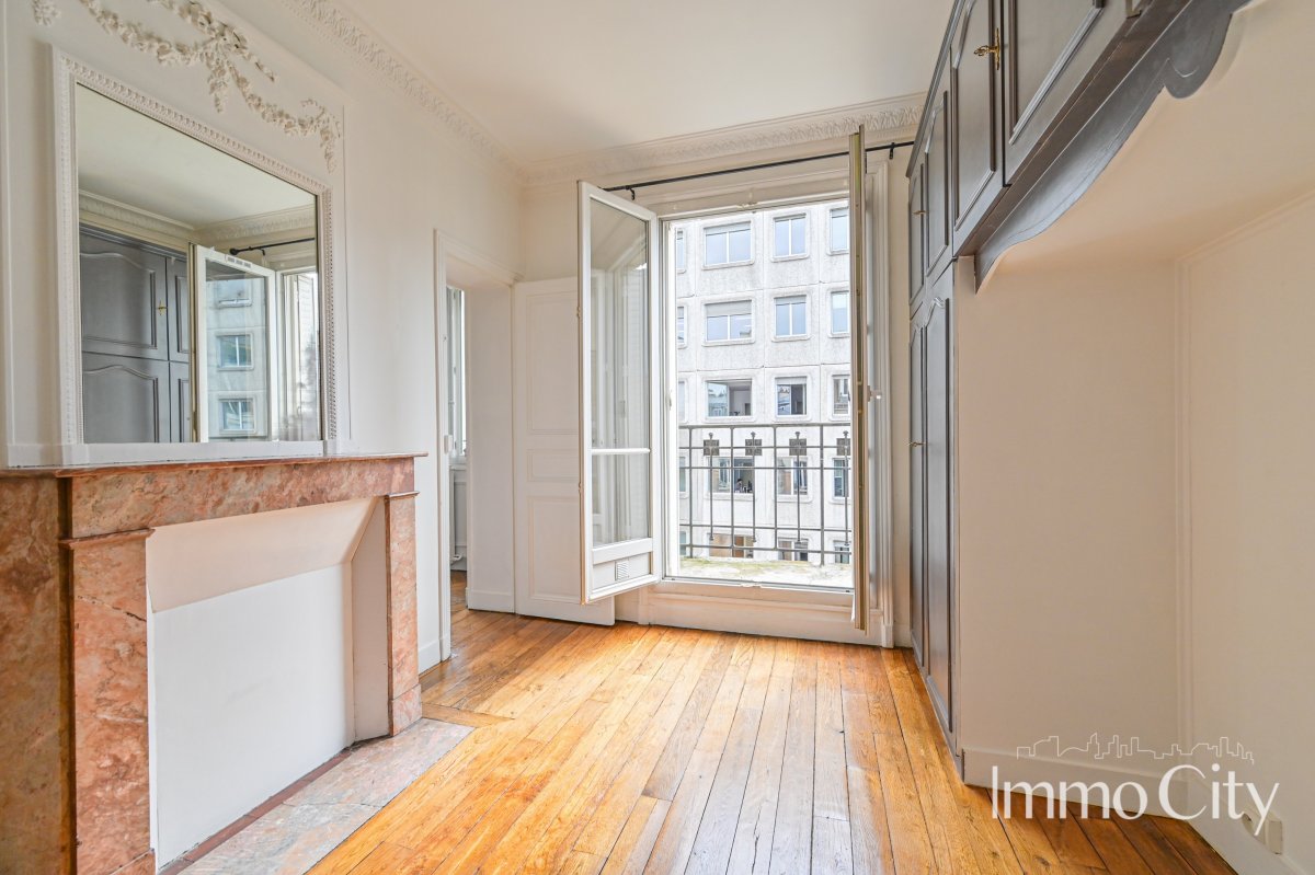 Location Appartement  3 pièces - 55.14m² 75015 Paris