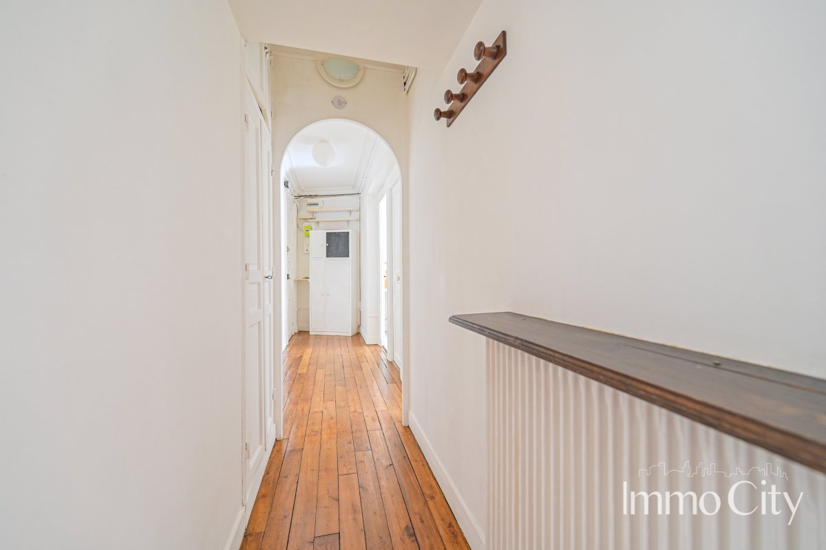 Location Appartement  3 pièces - 55.14m² 75015 Paris