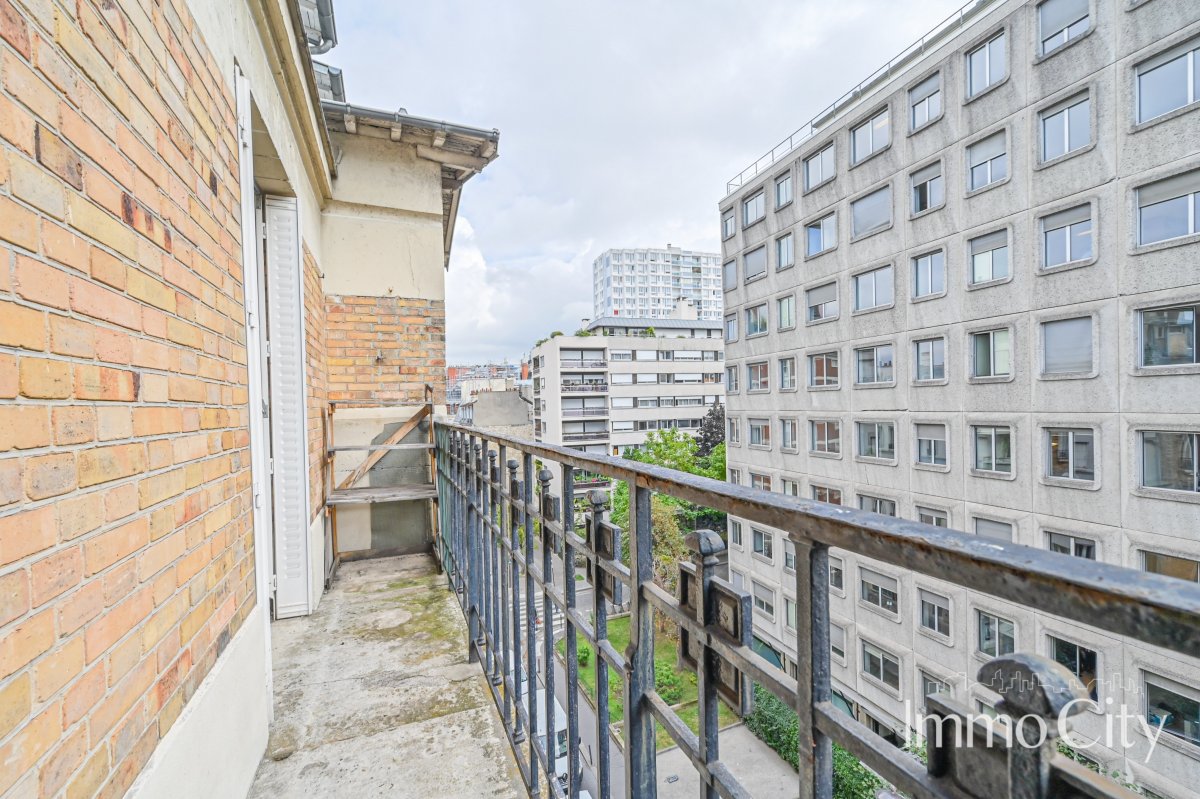 Location Appartement  3 pièces - 55.14m² 75015 Paris