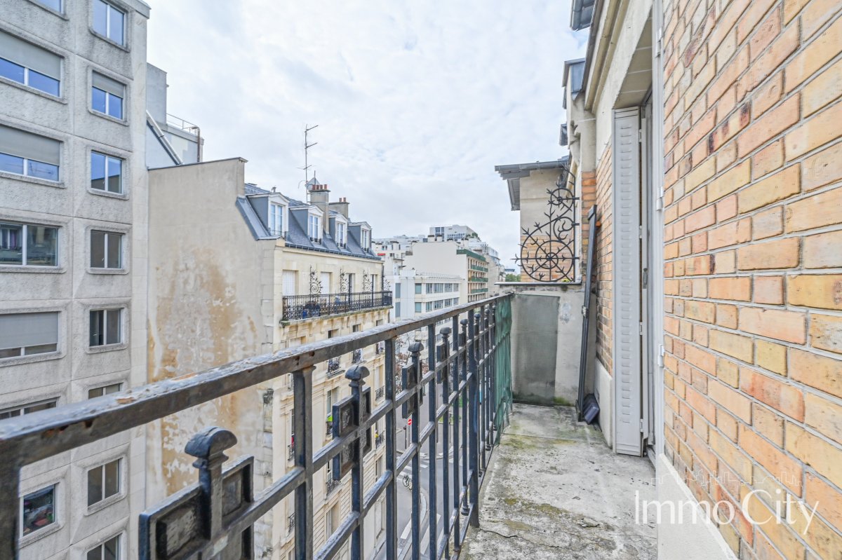 Location Appartement  3 pièces - 55.14m² 75015 Paris
