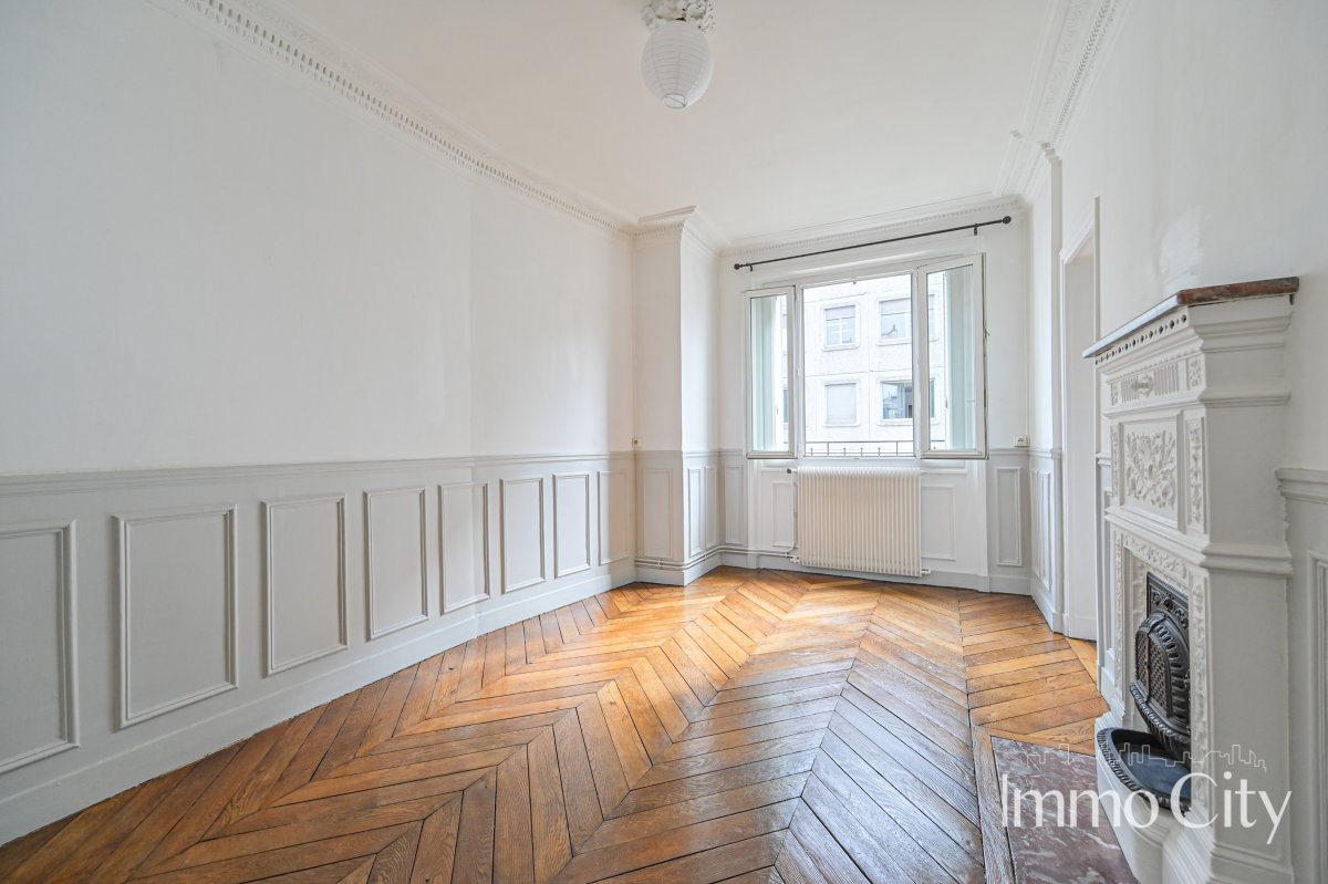 Location Appartement  3 pièces - 55.14m² 75015 Paris