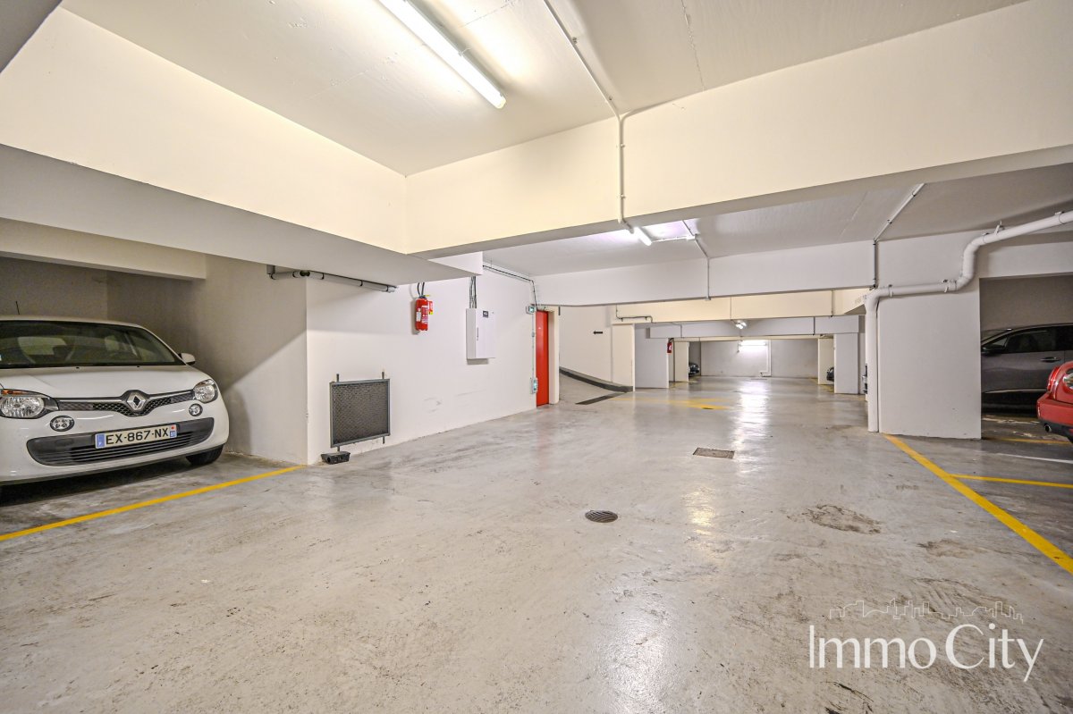 Location Parking  - 12m² 75014 Paris