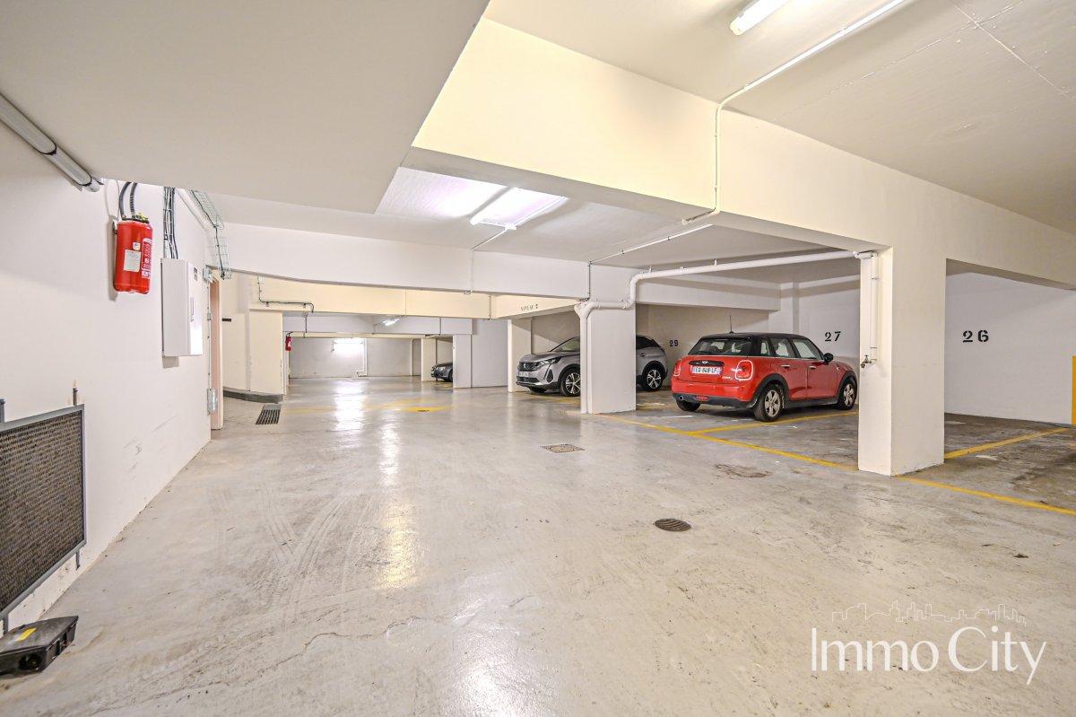 Location Parking  - 12m² 75014 Paris