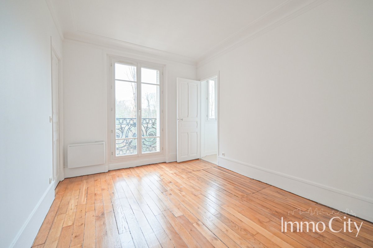 Location Appartement  3 pièces - 61.35m² 75015 Paris
