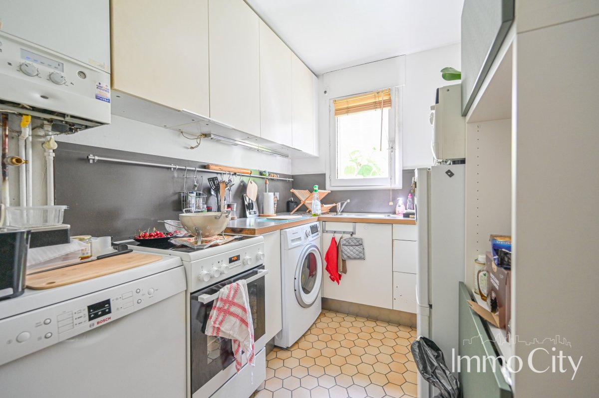 Vente Appartement  2 pièces - 46.56m² 75020 Paris