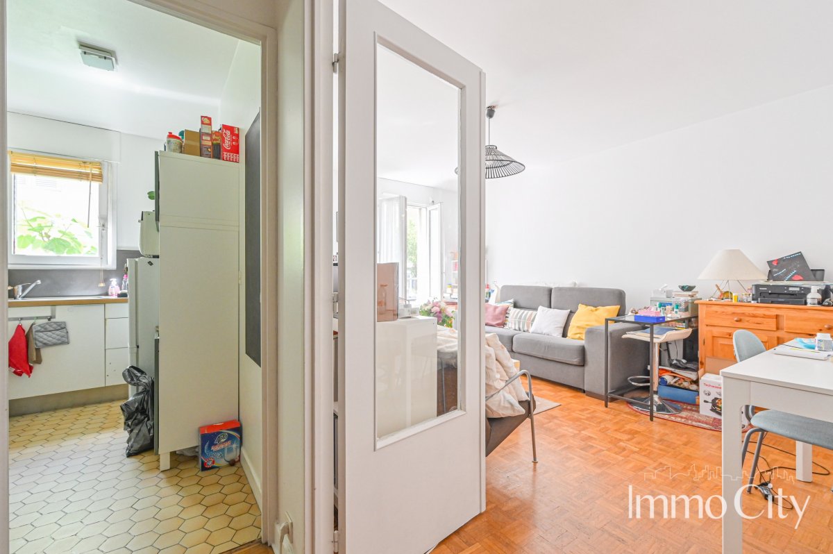 Vente Appartement  2 pièces - 46.56m² 75020 Paris