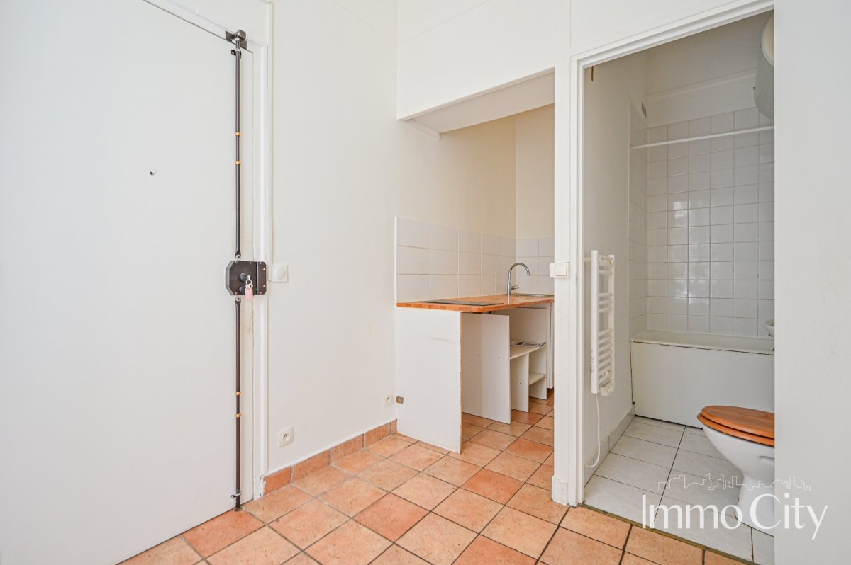 Location Appartement  1 pièce (studio) - 23.15m² 75012 Paris