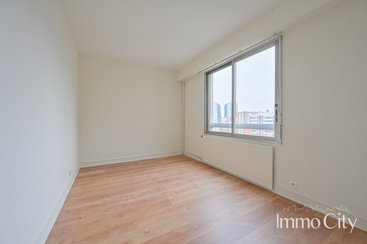 Location Appartement  4 pièces - 87.48m² 92800 Puteaux