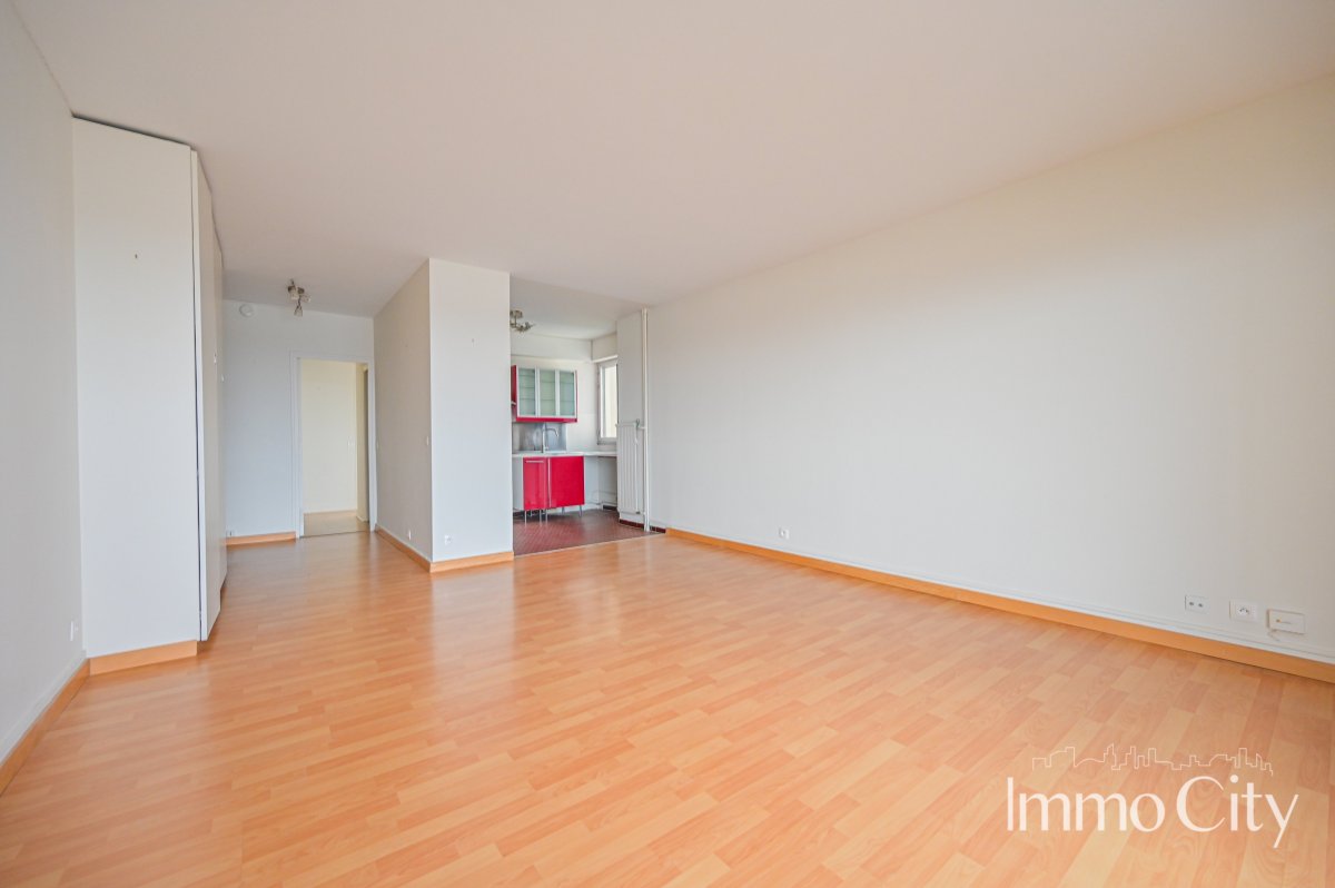 Location Appartement  4 pièces - 87.48m² 92800 Puteaux