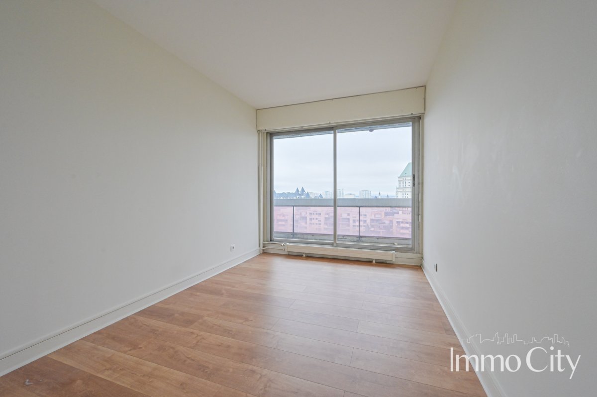 Location Appartement  4 pièces - 87.48m² 92800 Puteaux