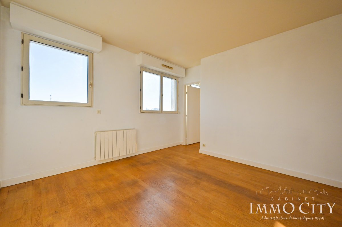 Location Appartement  2 pièces - 40.91m² 75015 Paris