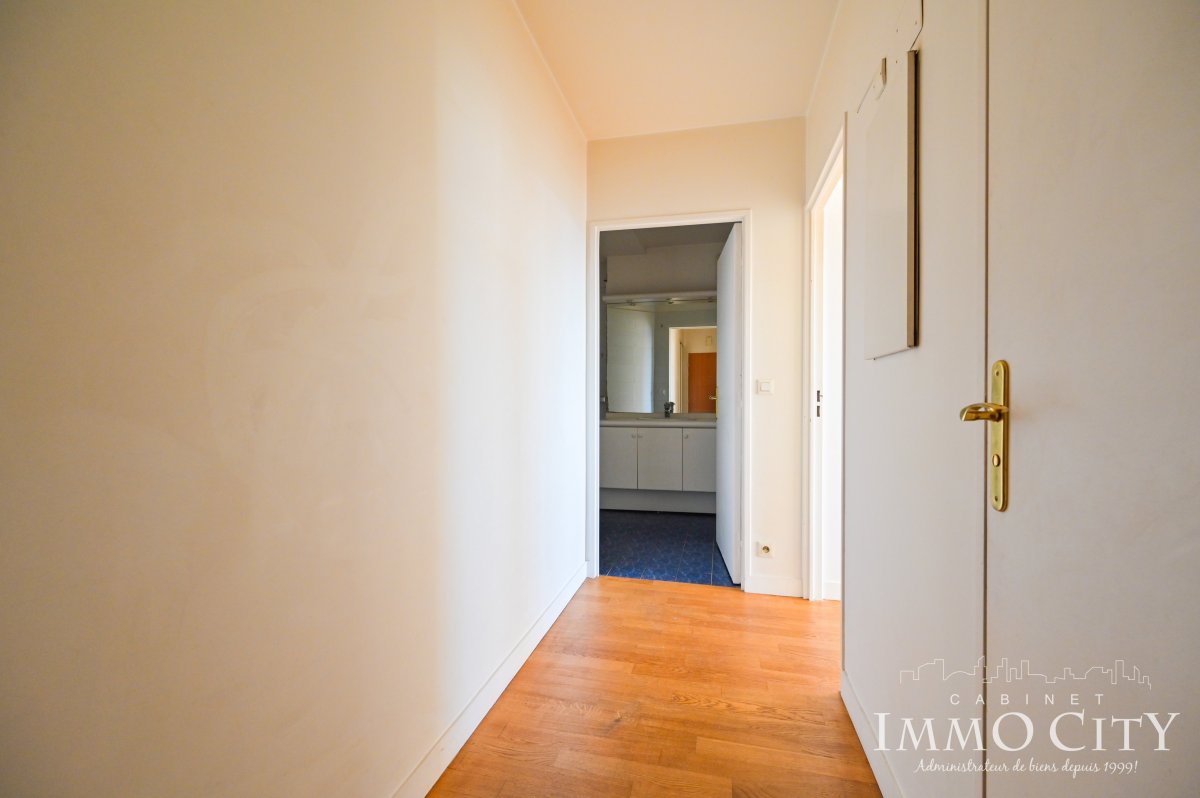 Location Appartement  2 pièces - 40.91m² 75015 Paris