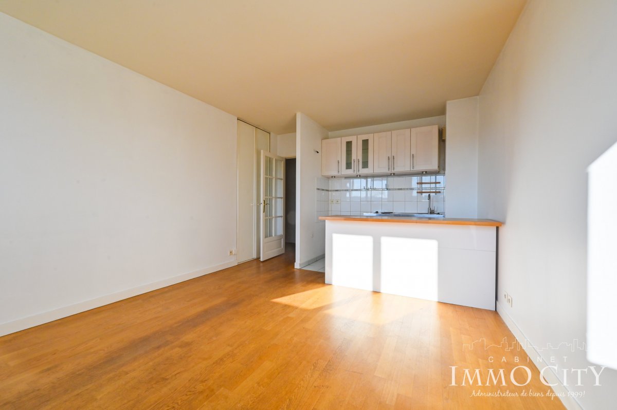 Location Appartement  2 pièces - 40.91m² 75015 Paris