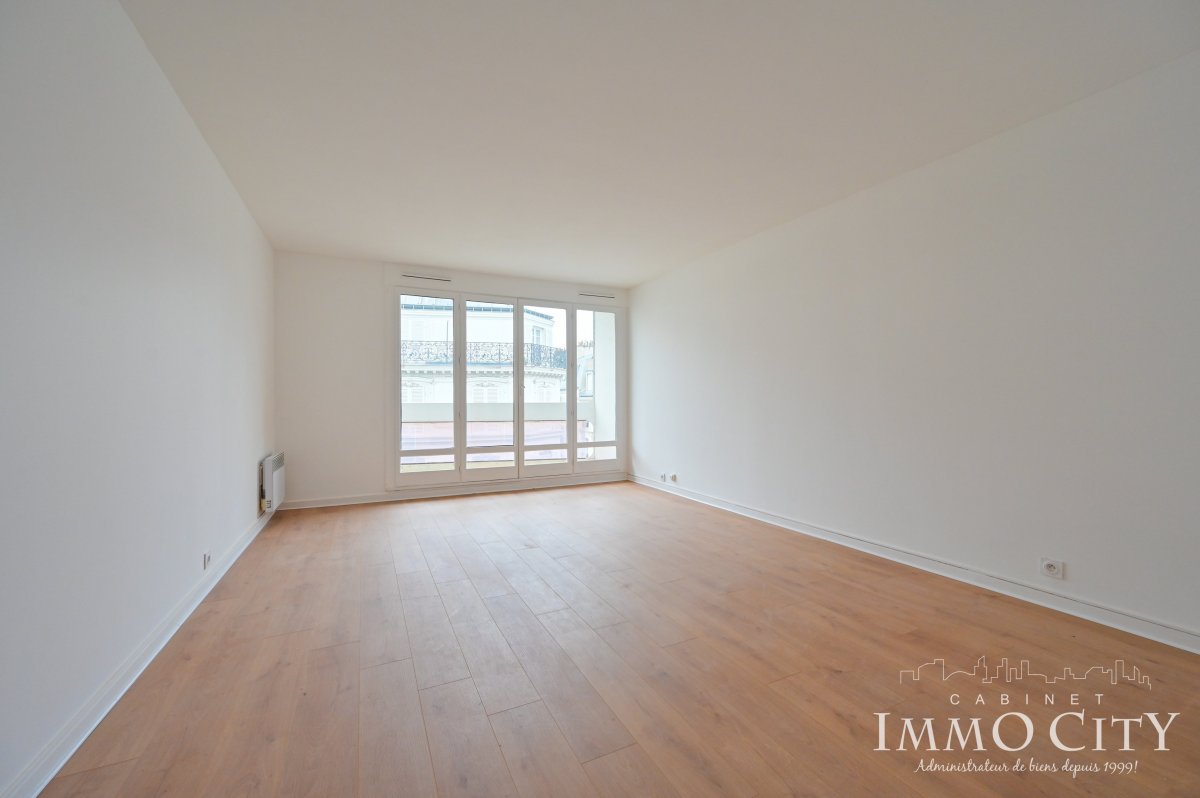 Location Appartement  2 pièces - 59.06m² 75017 Paris