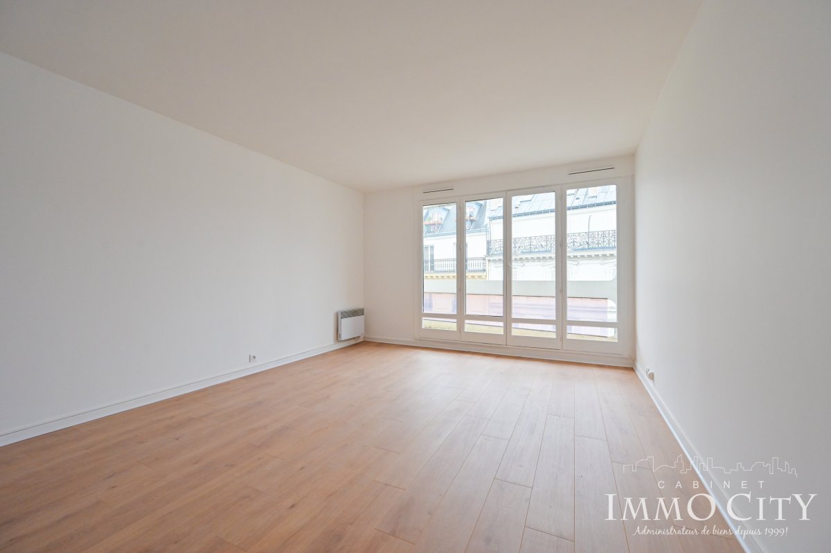 Location Appartement  2 pièces - 59.06m² 75017 Paris