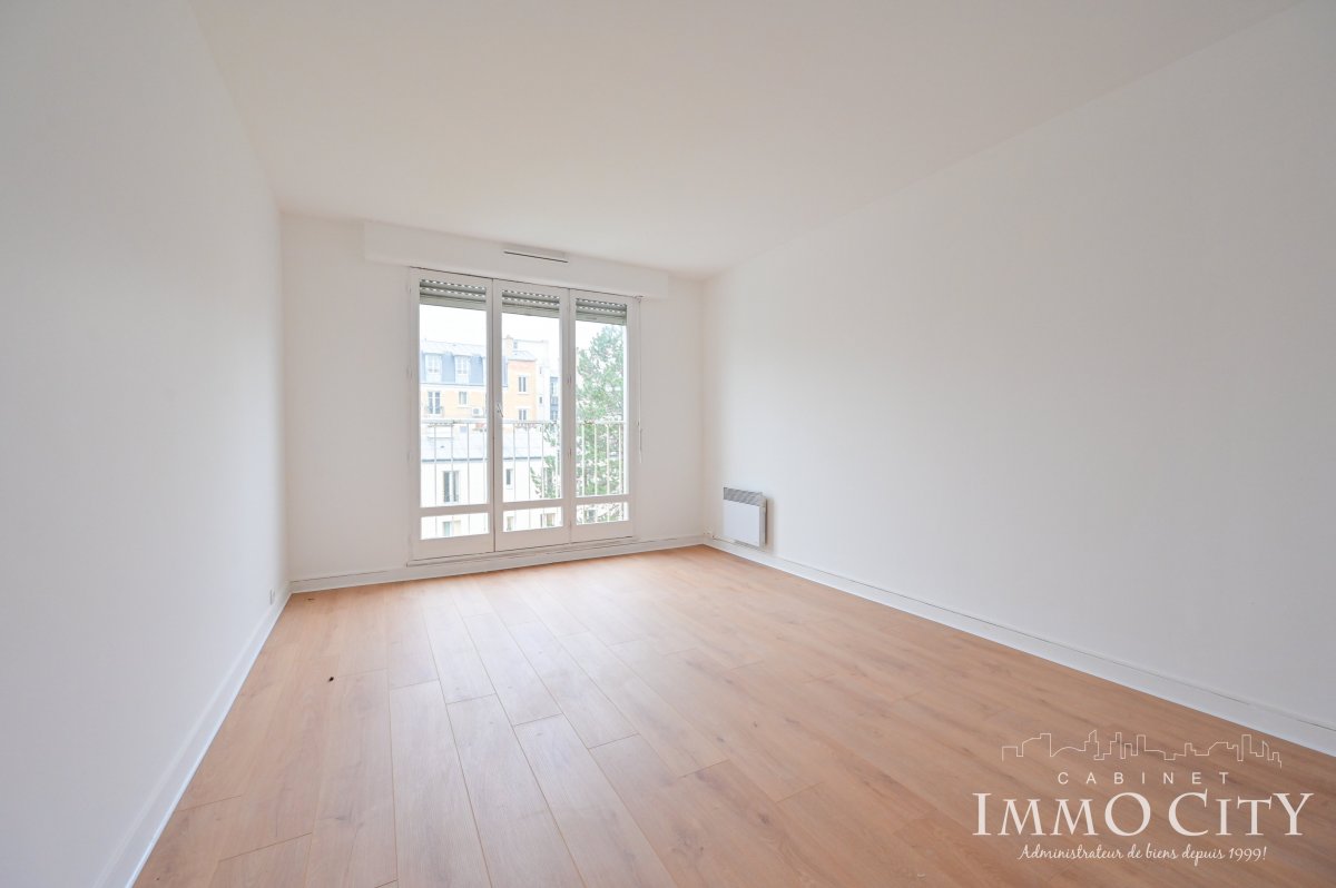 Location Appartement  2 pièces - 59.06m² 75017 Paris