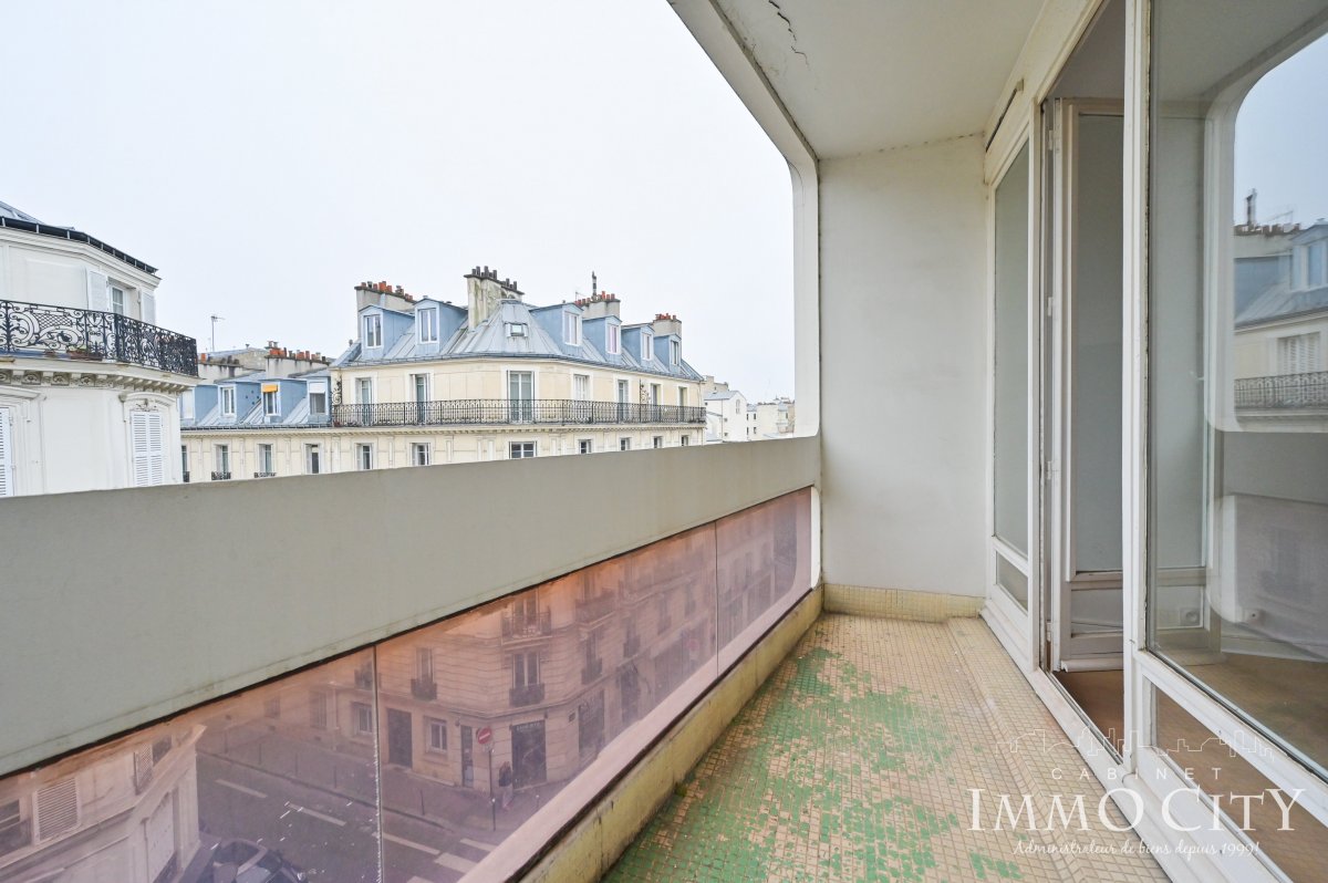 Location Appartement  2 pièces - 59.06m² 75017 Paris