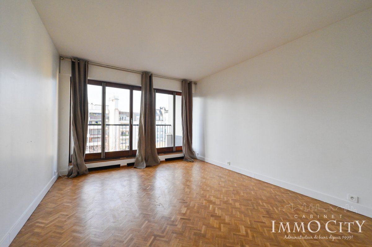 Location Appartement  1 pièce (studio) - 36.05m² 75016 Paris