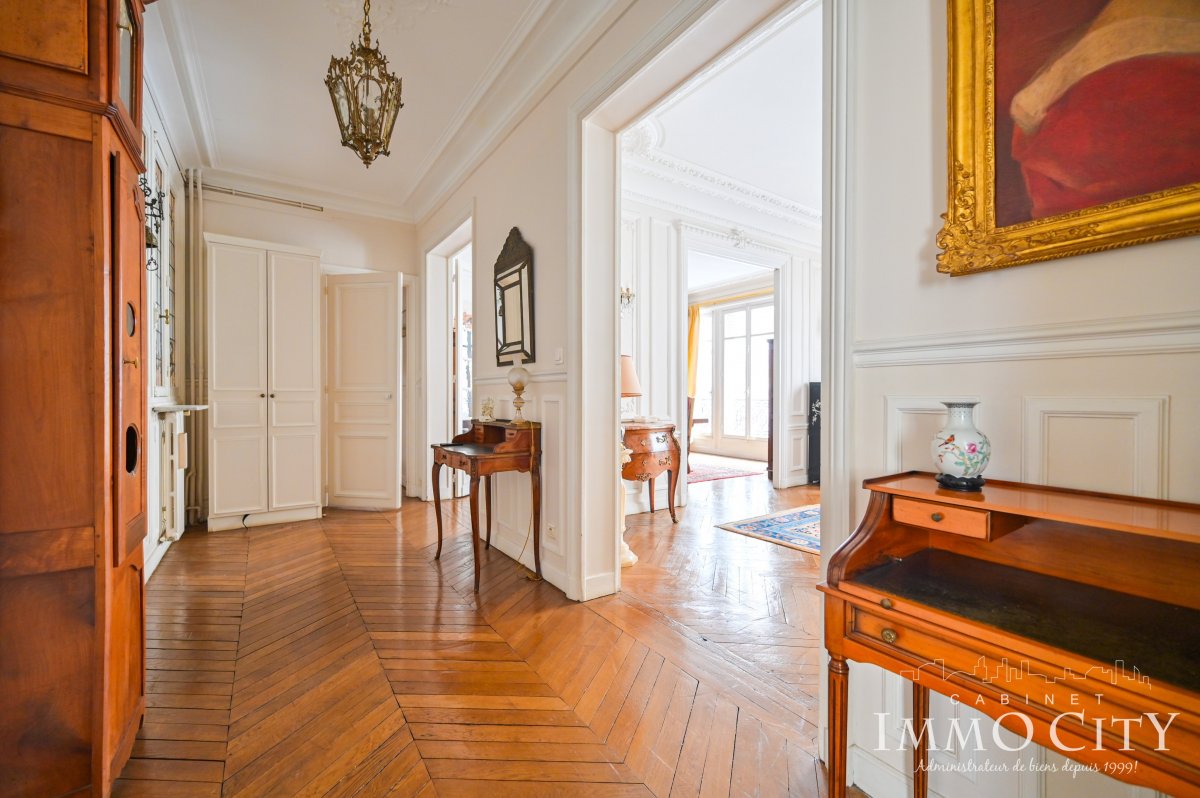 Vente Appartement  5 pièces - 138.74m² 75009 Paris