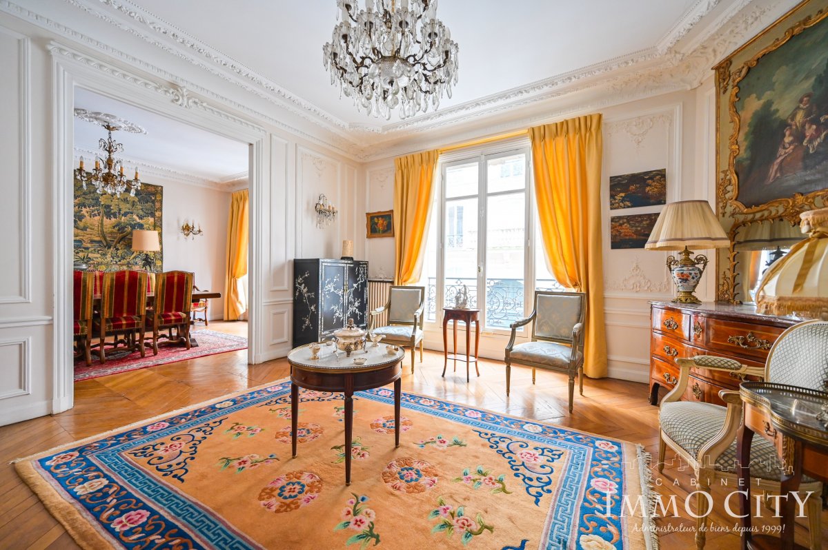 Vente Appartement  5 pièces - 138.74m² 75009 Paris