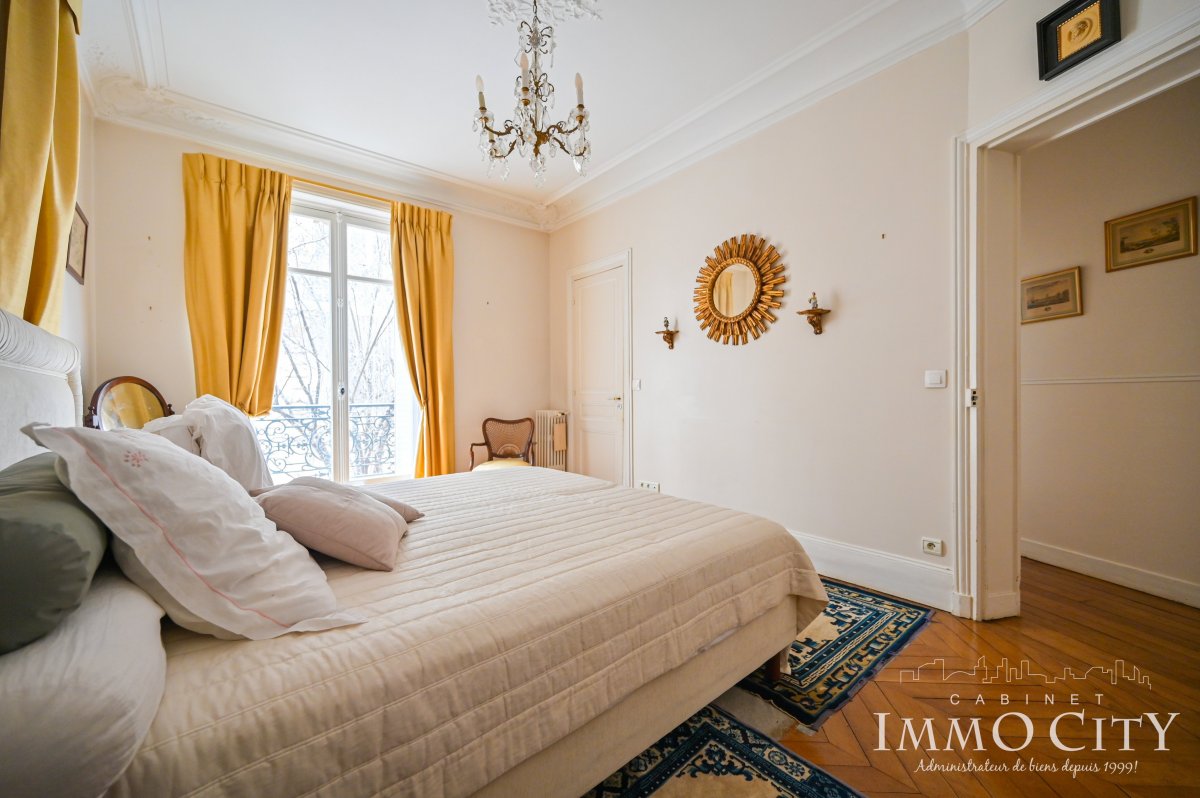Vente Appartement  5 pièces - 138.74m² 75009 Paris