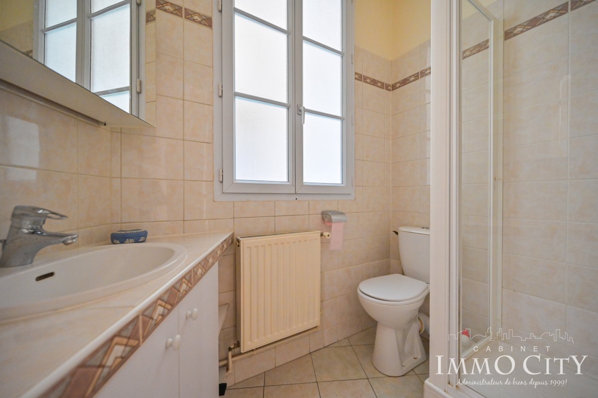 Vente Appartement  5 pièces - 138.74m² 75009 Paris