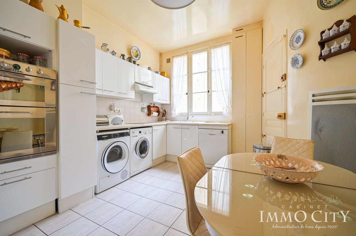 Vente Appartement  5 pièces - 138.74m² 75009 Paris