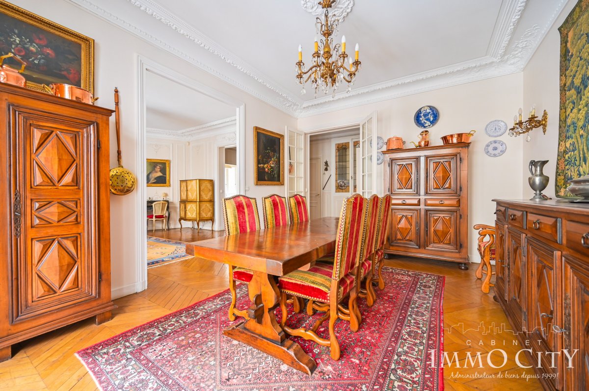 Vente Appartement  5 pièces - 138.74m² 75009 Paris